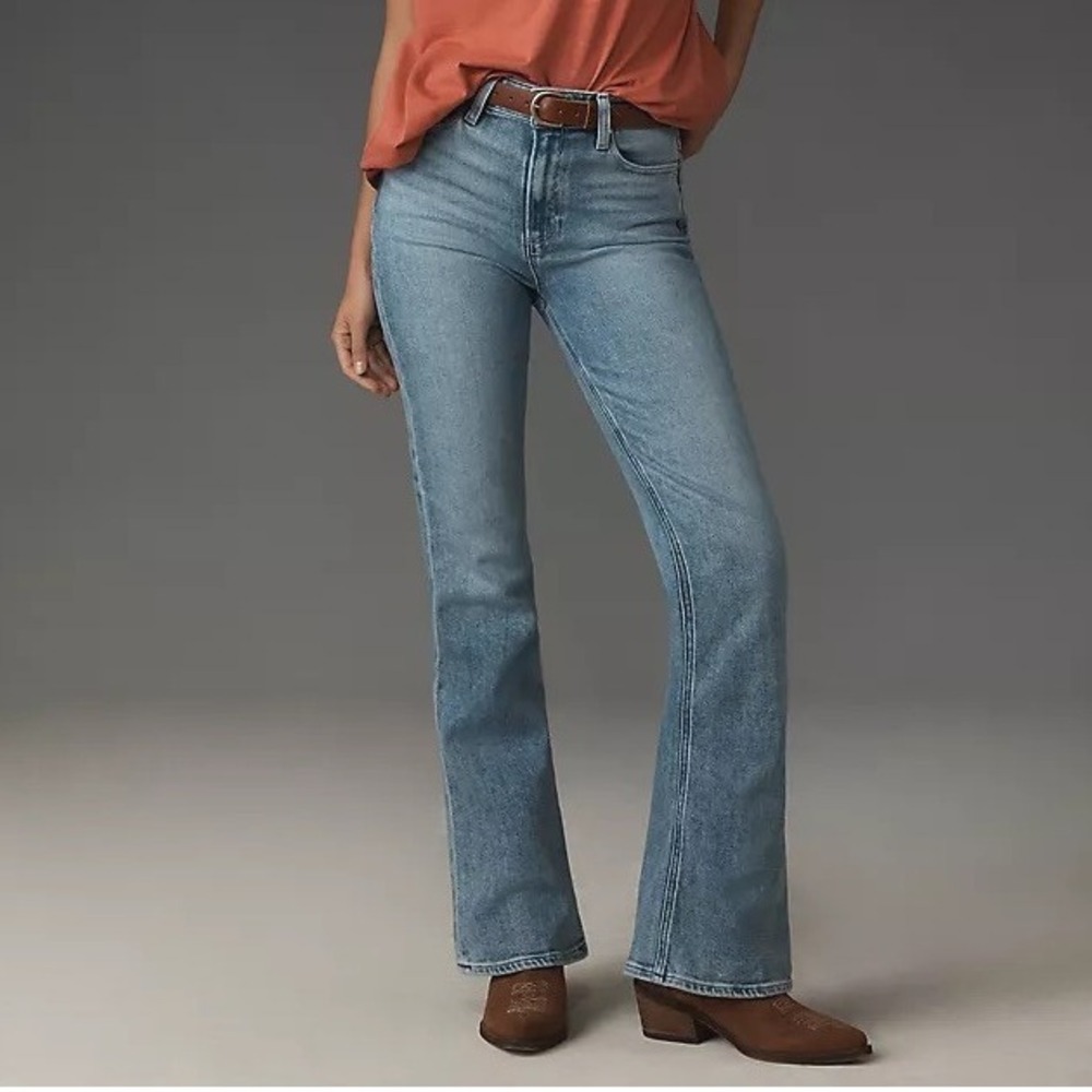 Paige Premium Denim Women's Light Wash Bootcut Jeans‎ Size 30